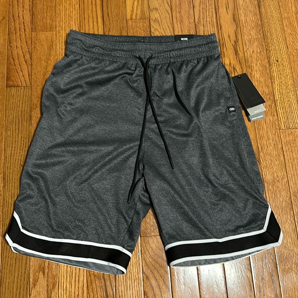 Legend shorts